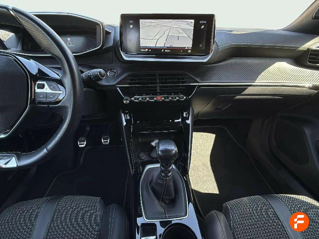 Foto Peugeot 2008 14