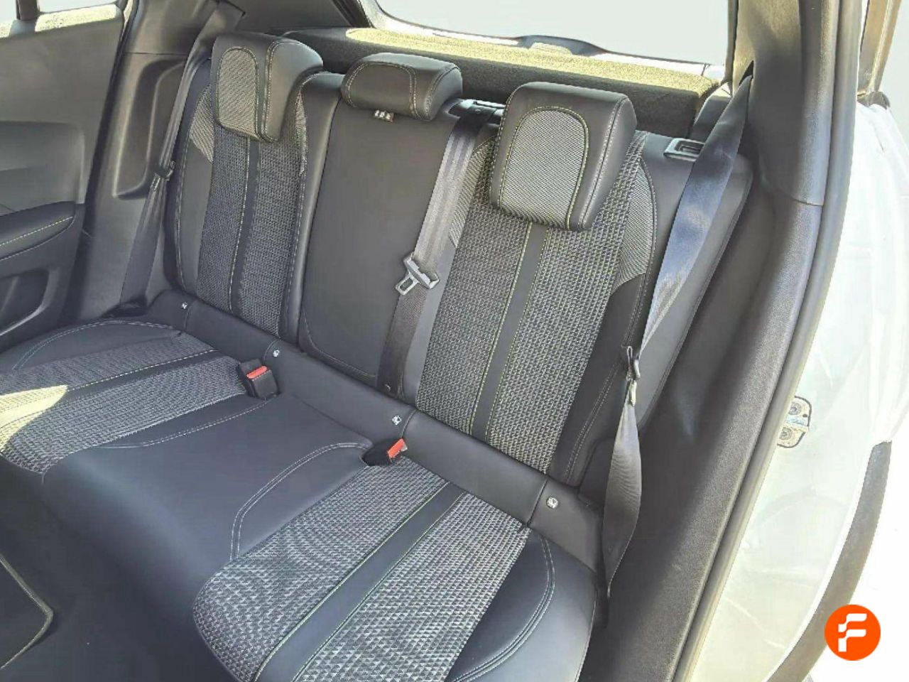 Foto Peugeot 2008 17