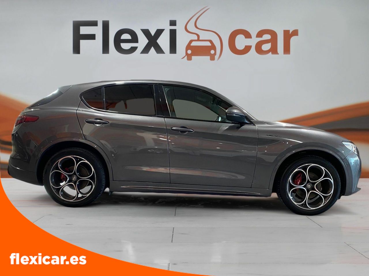 Foto Alfa Romeo Stelvio 4