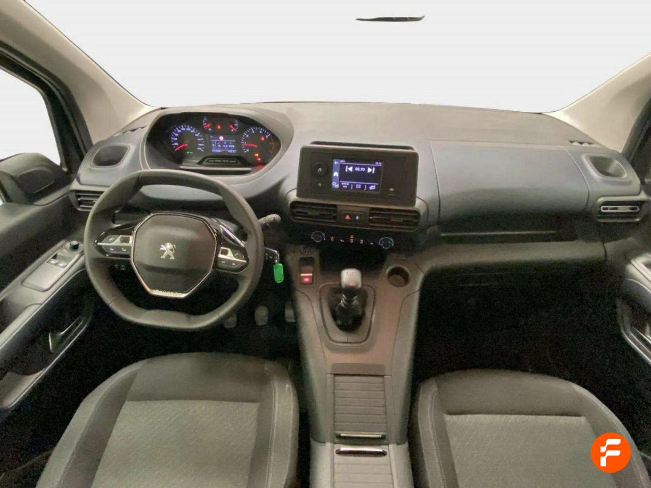 Foto Peugeot Rifter 13