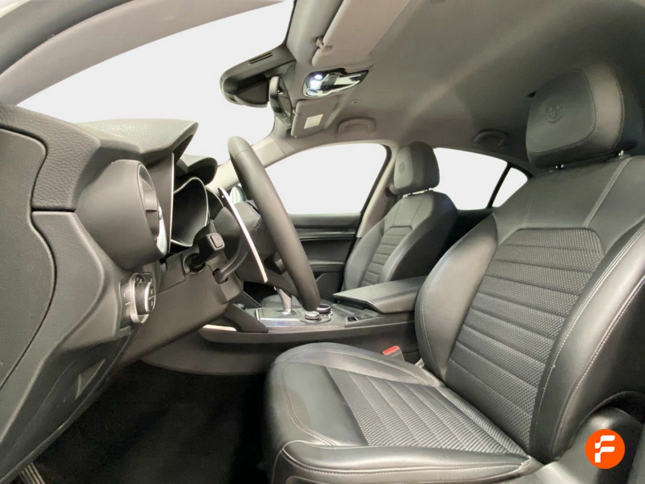 Foto Alfa Romeo Stelvio 10