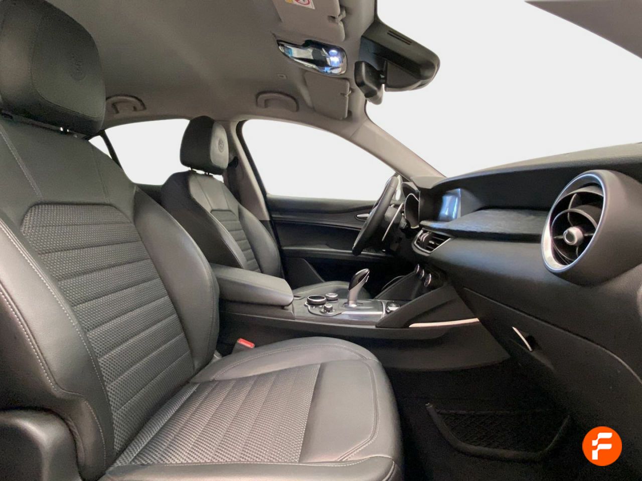 Foto Alfa Romeo Stelvio 11