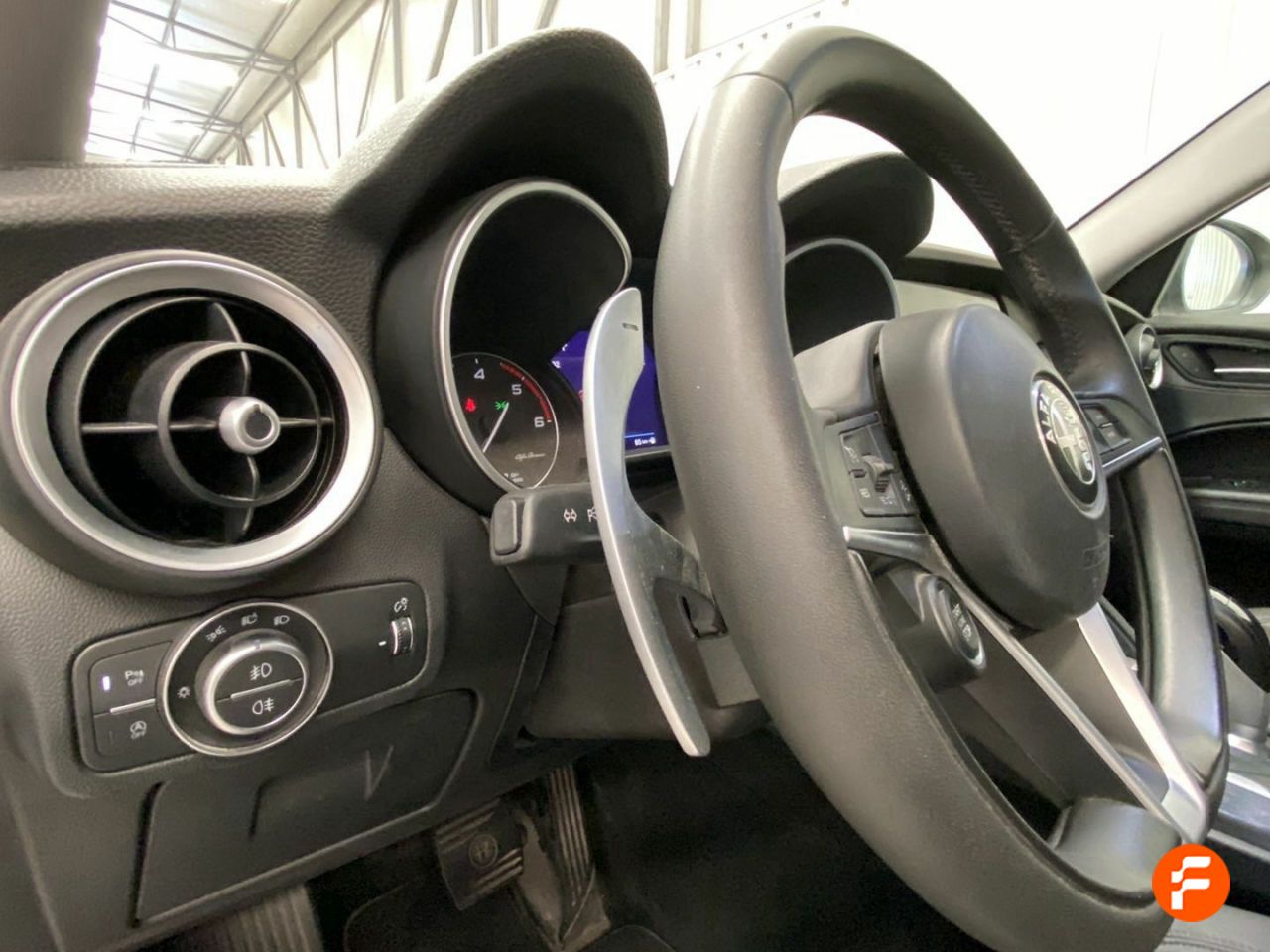 Foto Alfa Romeo Stelvio 18