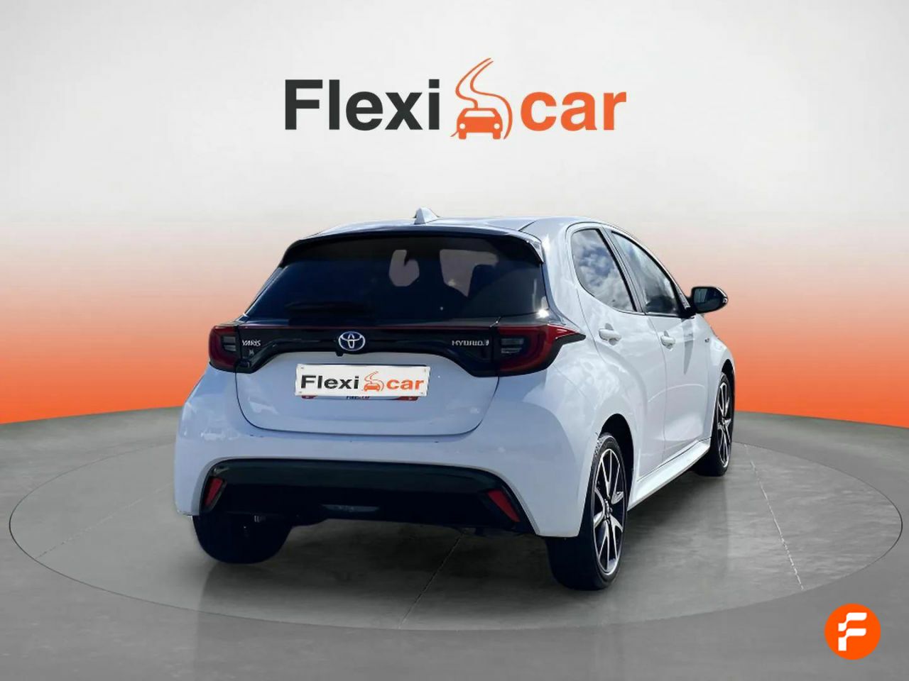 Foto Toyota Yaris 8