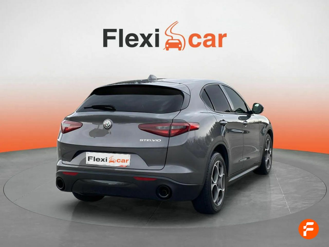 Foto Alfa Romeo Stelvio 8