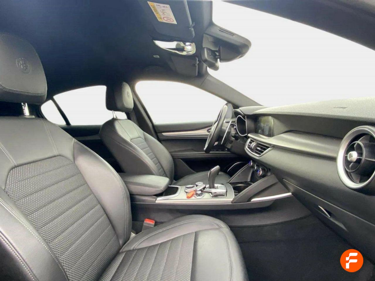 Foto Alfa Romeo Stelvio 11