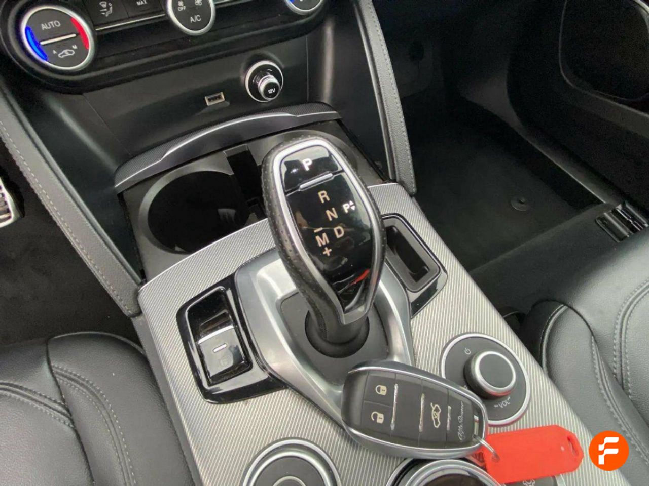 Foto Alfa Romeo Stelvio 20