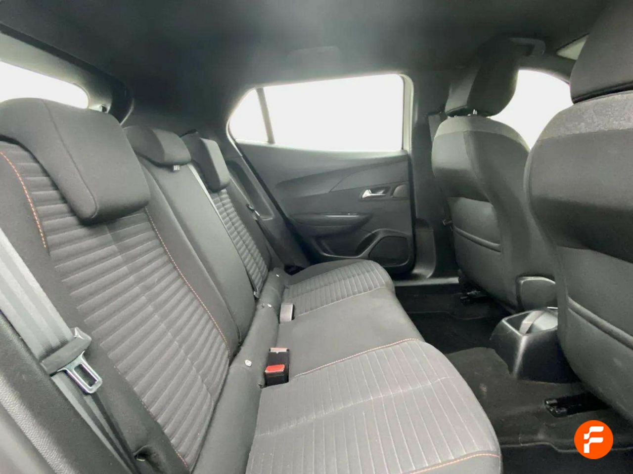 Foto Peugeot 2008 13