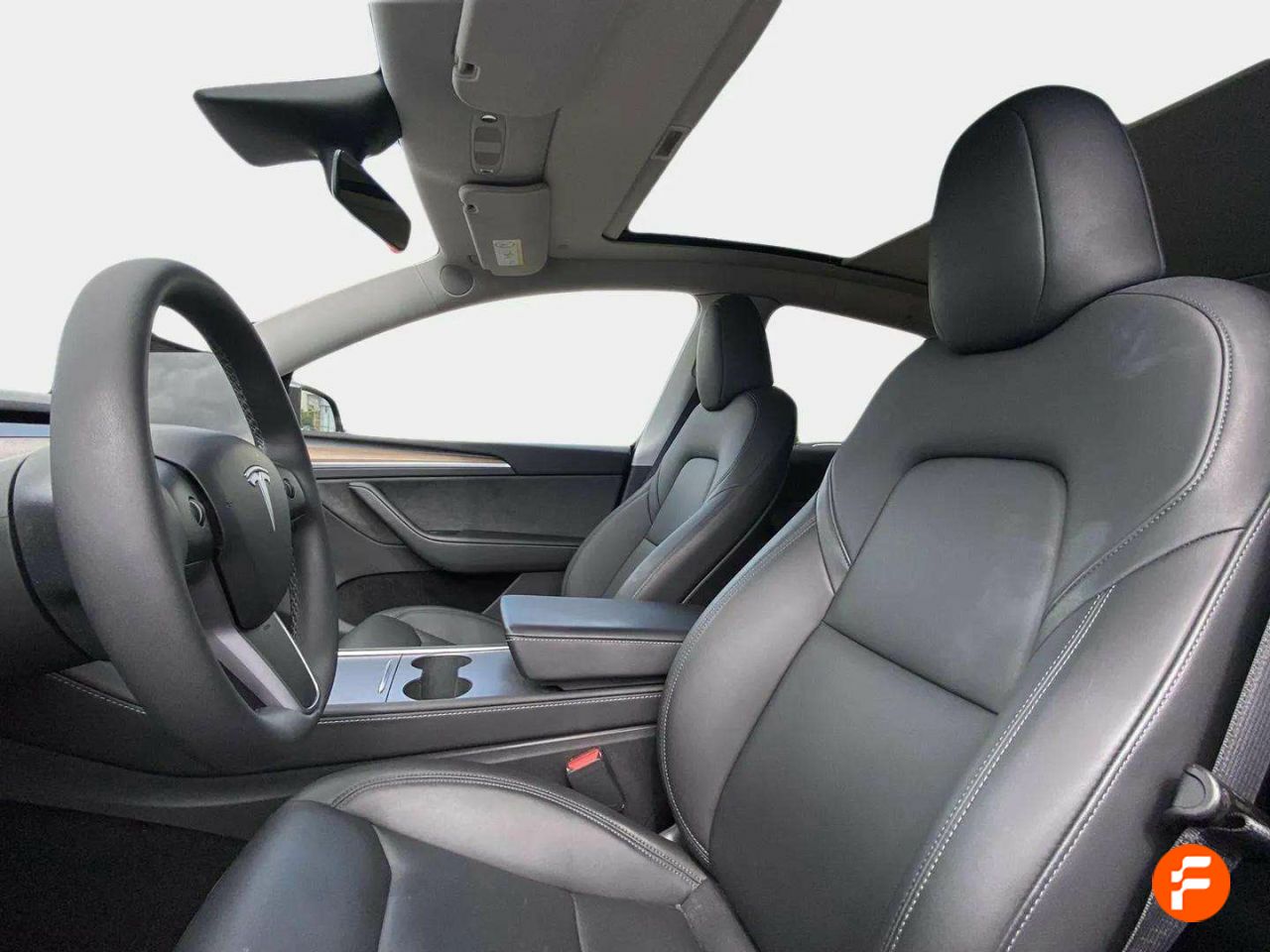 Foto Tesla Model Y 10