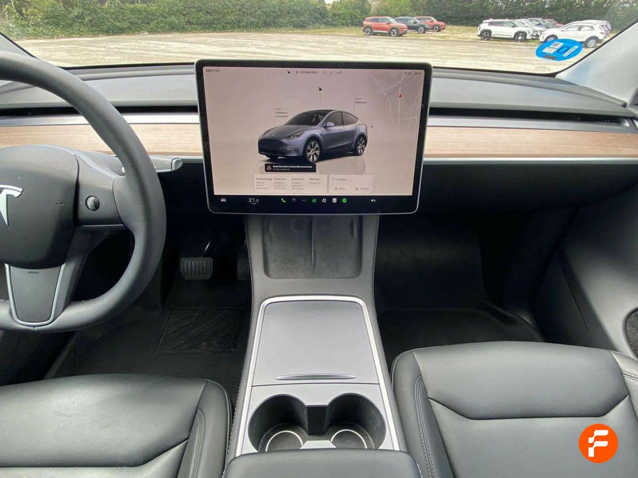 Foto Tesla Model Y 18