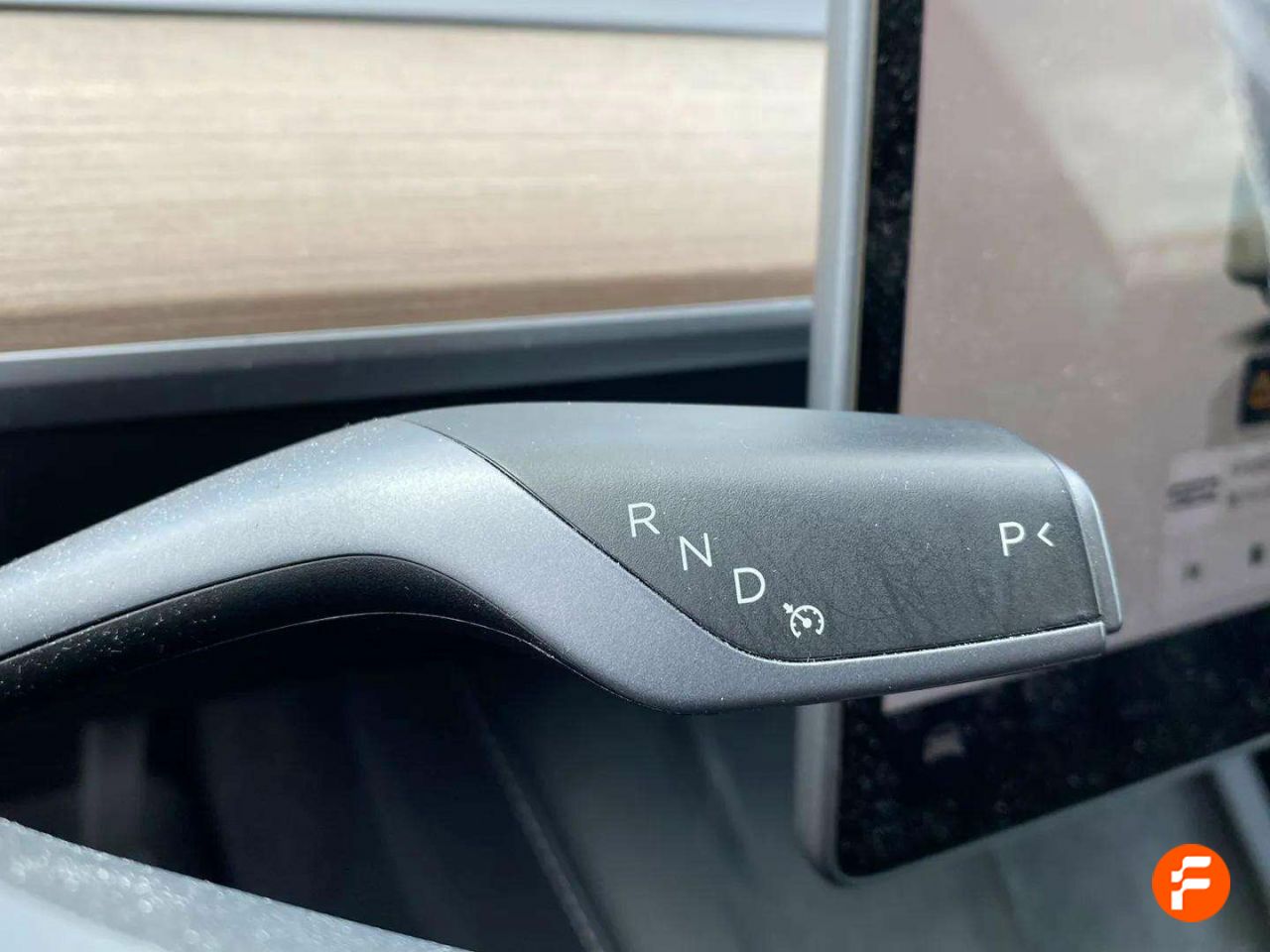 Foto Tesla Model Y 20