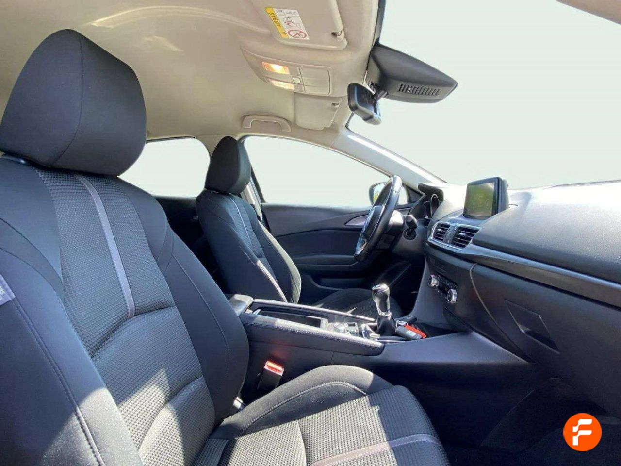 Foto Mazda Mazda3 11