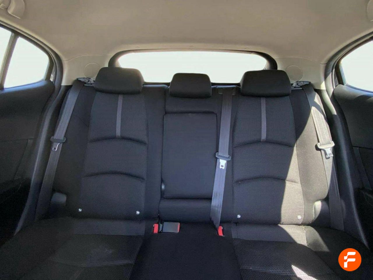 Foto Mazda Mazda3 14