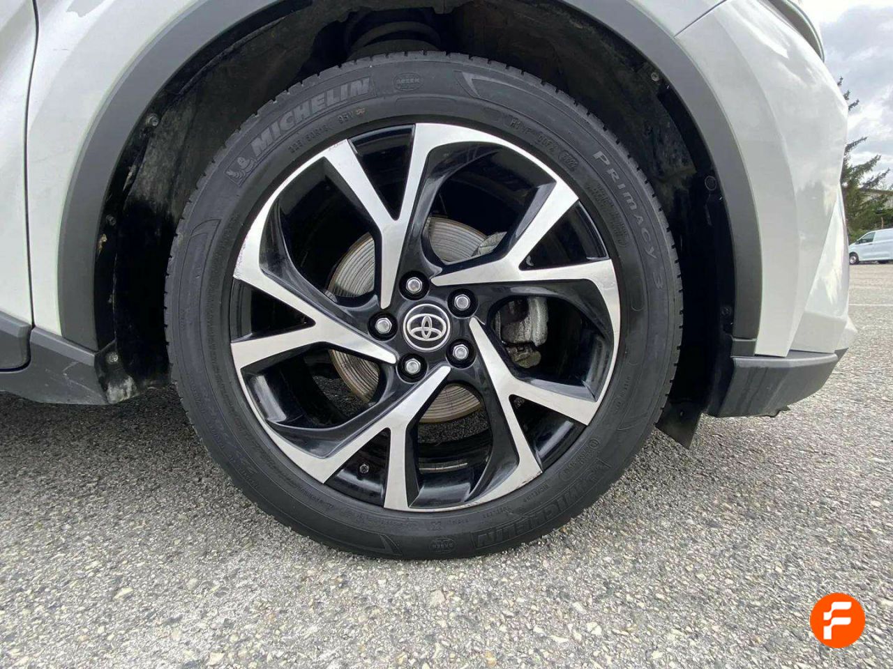 Foto Toyota C-HR 23