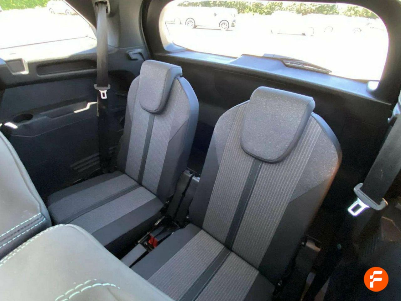 Foto Peugeot 5008 14