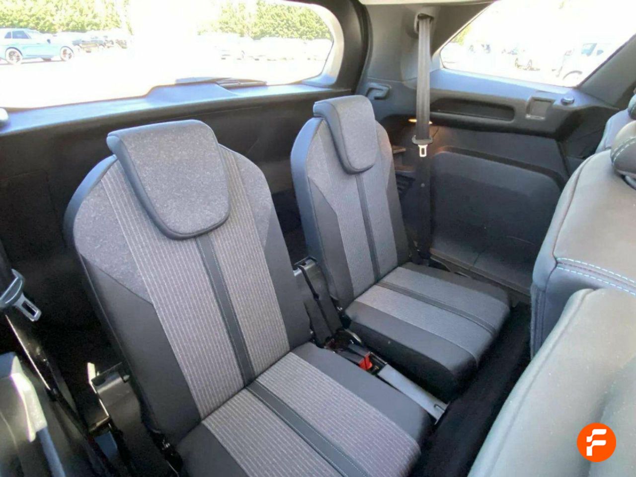 Foto Peugeot 5008 15