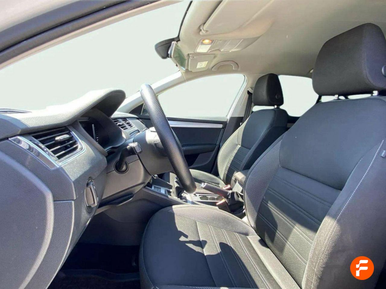 Foto Skoda Octavia 10