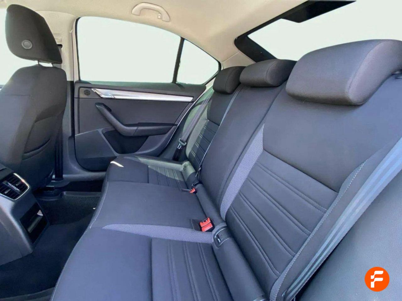 Foto Skoda Octavia 12