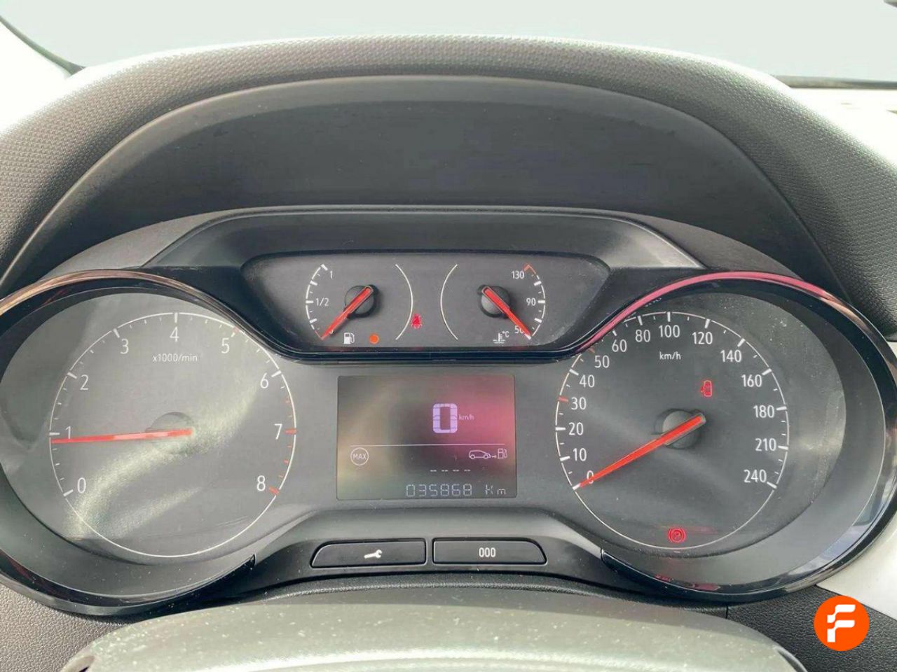 Foto Opel Crossland X 17