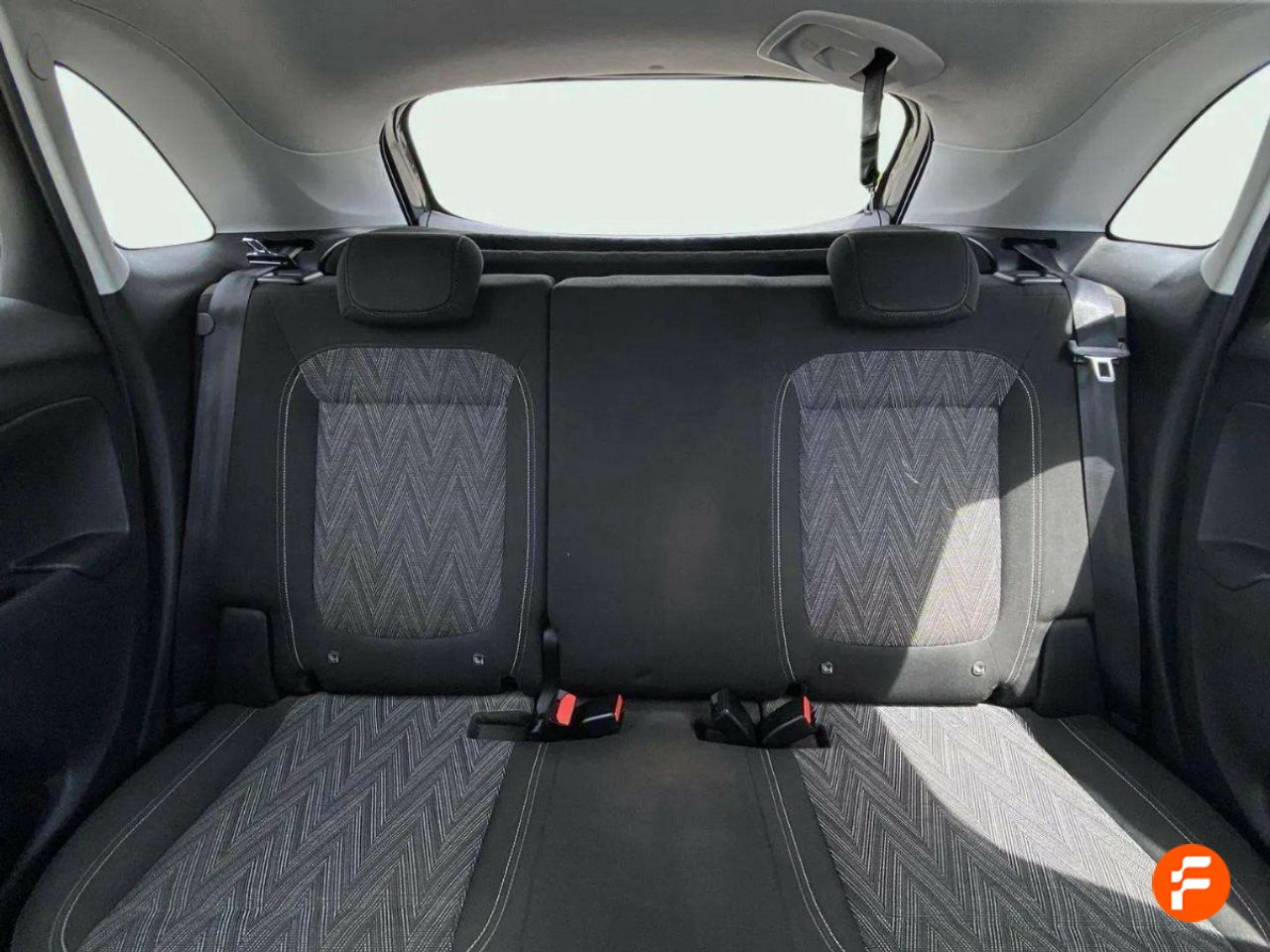 Foto Opel Crossland X 14