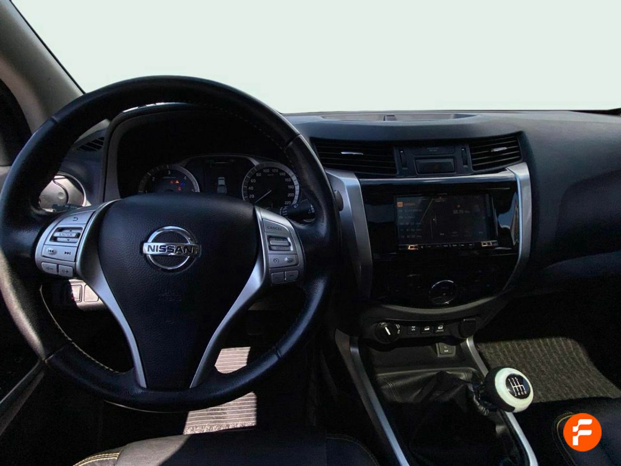 Foto Nissan Navara 18
