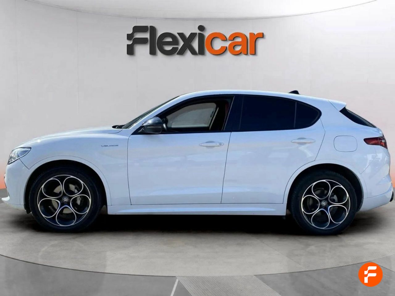 Foto Alfa Romeo Stelvio 4