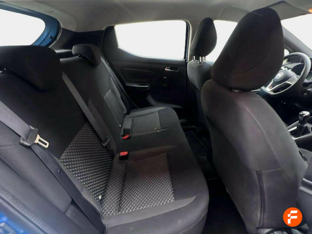 Foto Nissan Micra 16