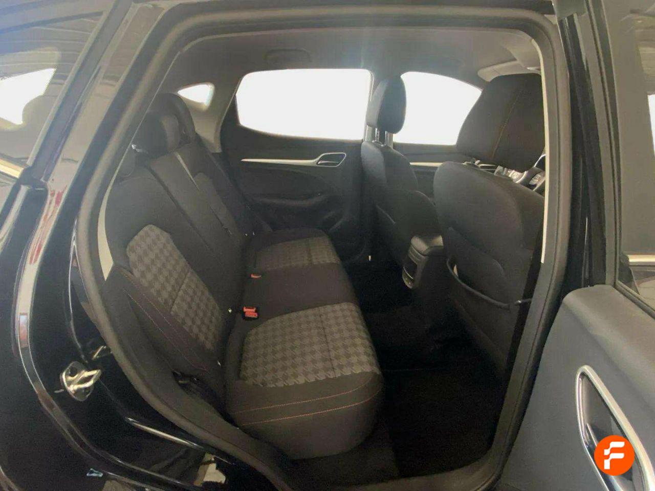 Foto MG ZS 17