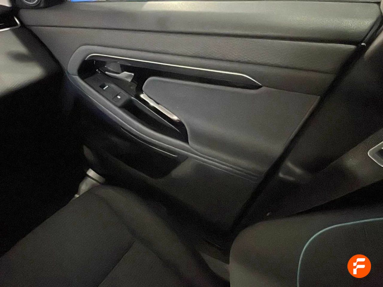 Foto Land-Rover Range Rover Evoque 21