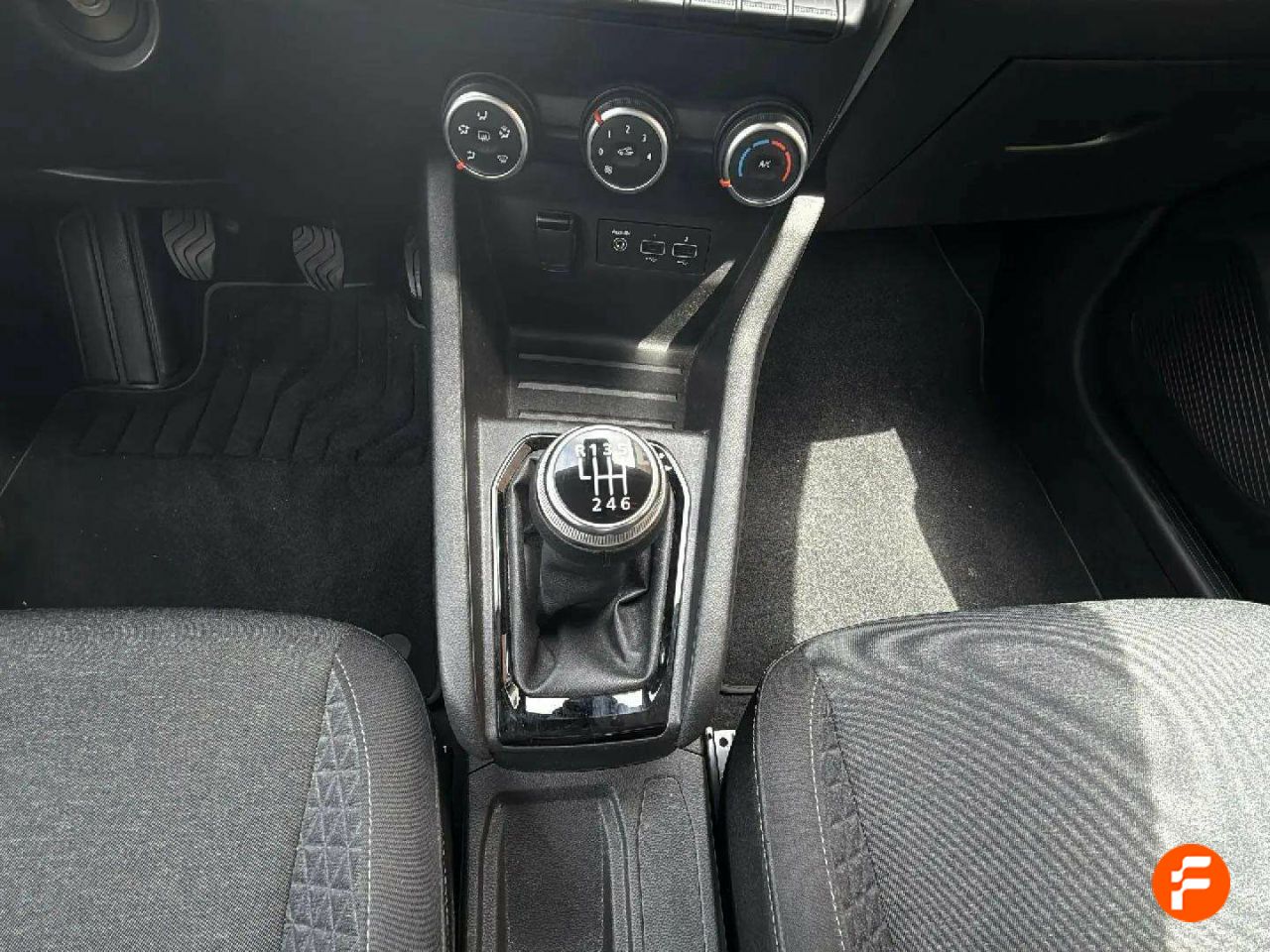 Foto Renault Clio 14