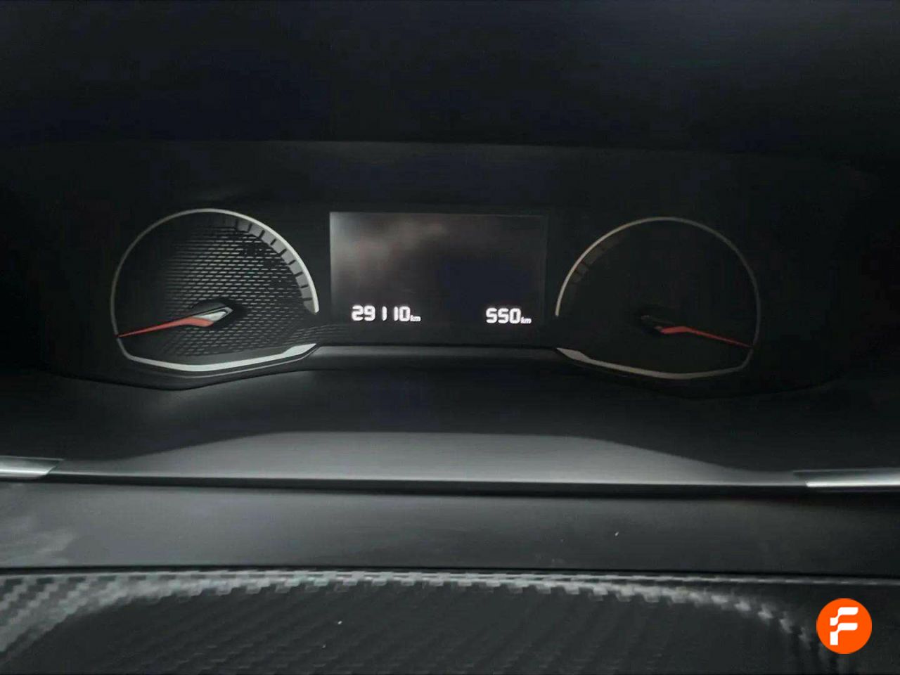 Foto Peugeot 208 14
