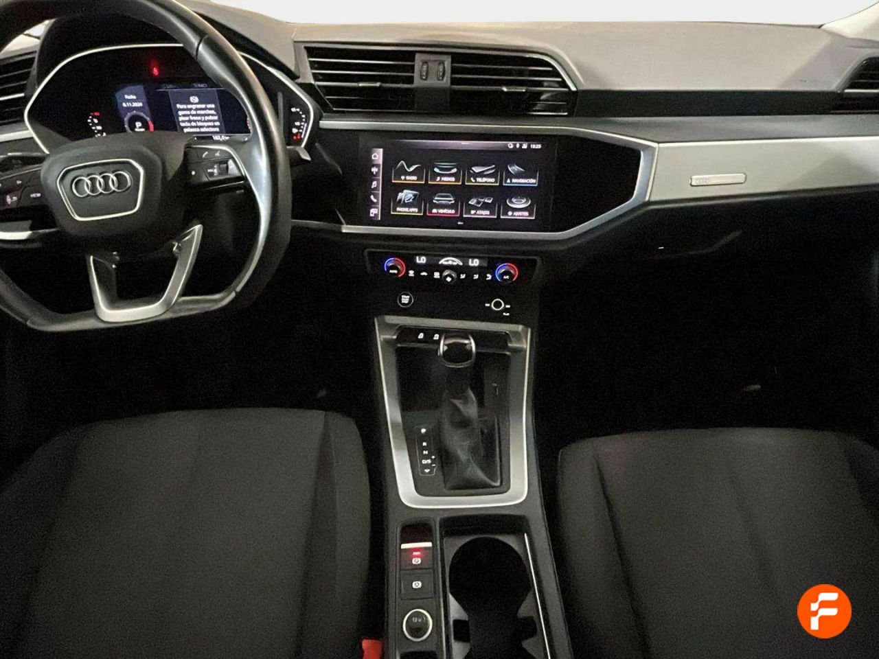 Foto Audi Q3 11