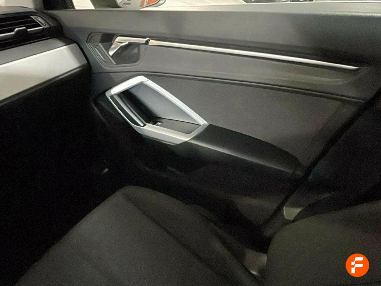 Foto Audi Q3 21