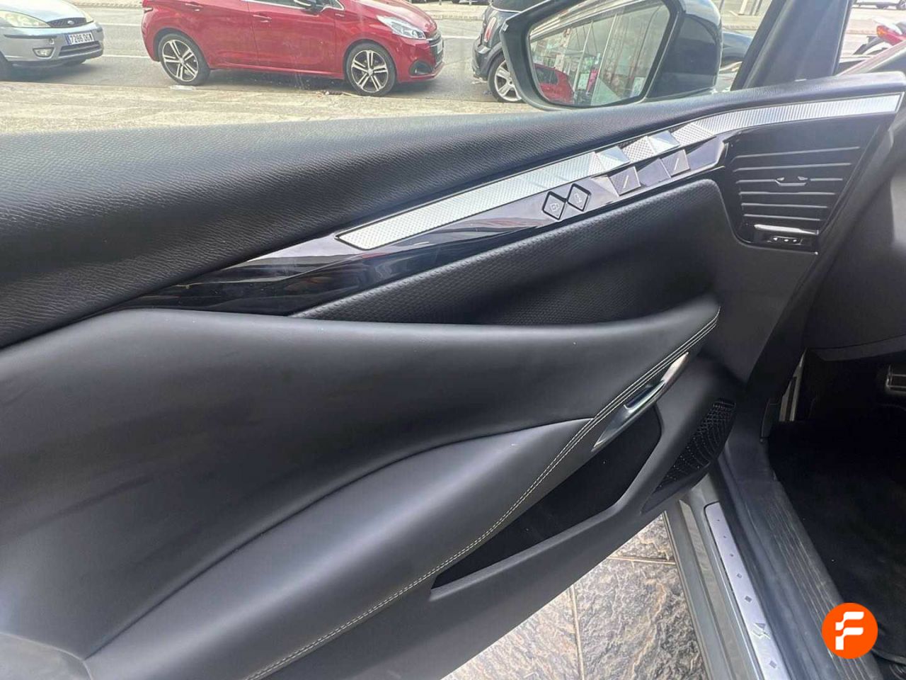 Foto DS Automobiles DS 4 23