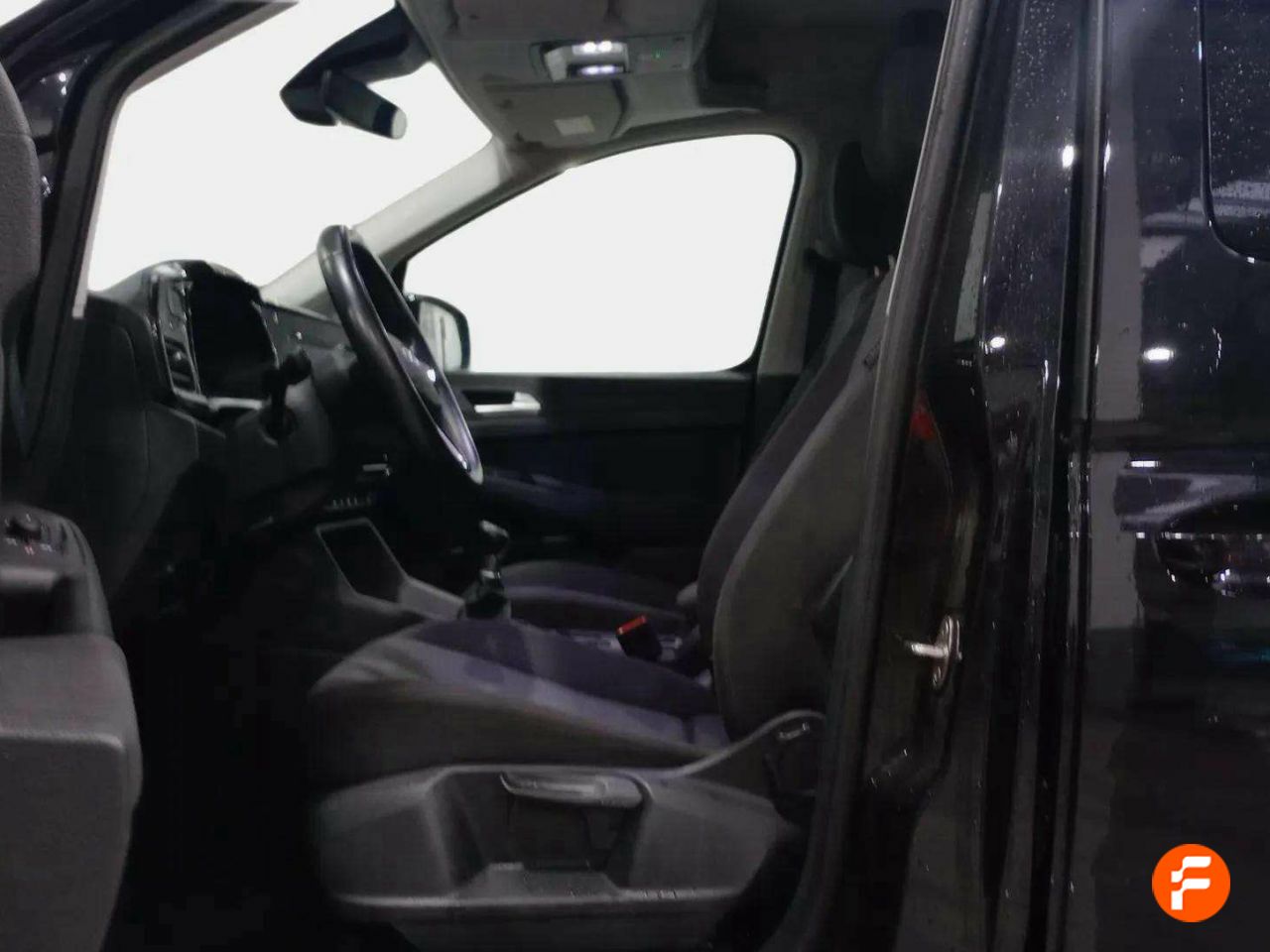 Foto Ford Tourneo Connect 15