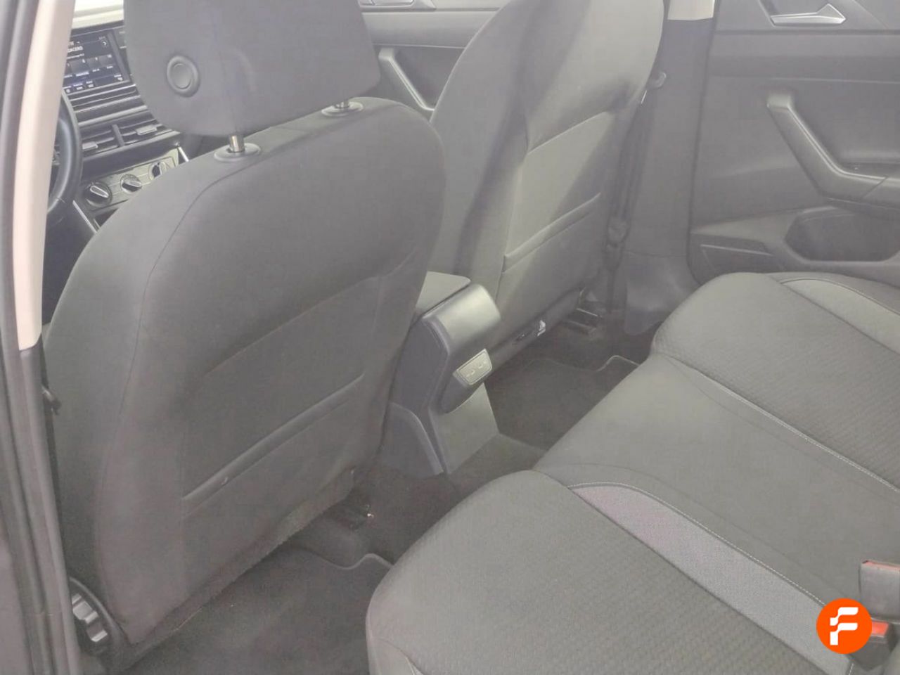 Foto Volkswagen Taigo 16