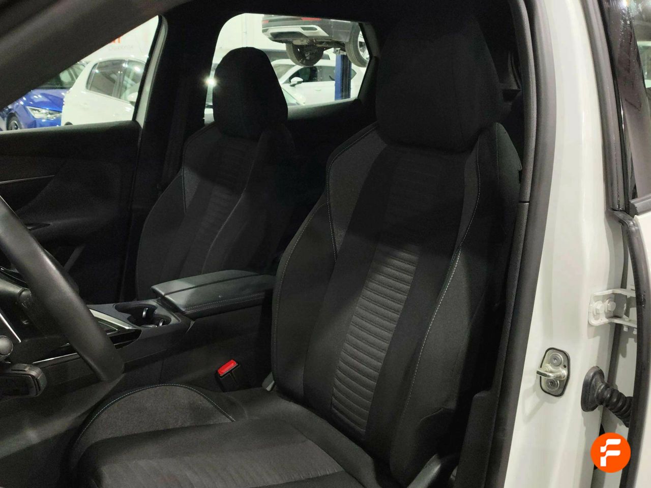 Foto Peugeot 3008 23