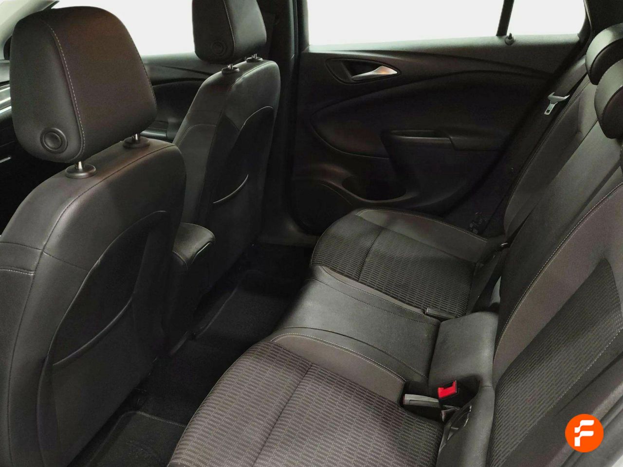 Foto Opel Astra 14
