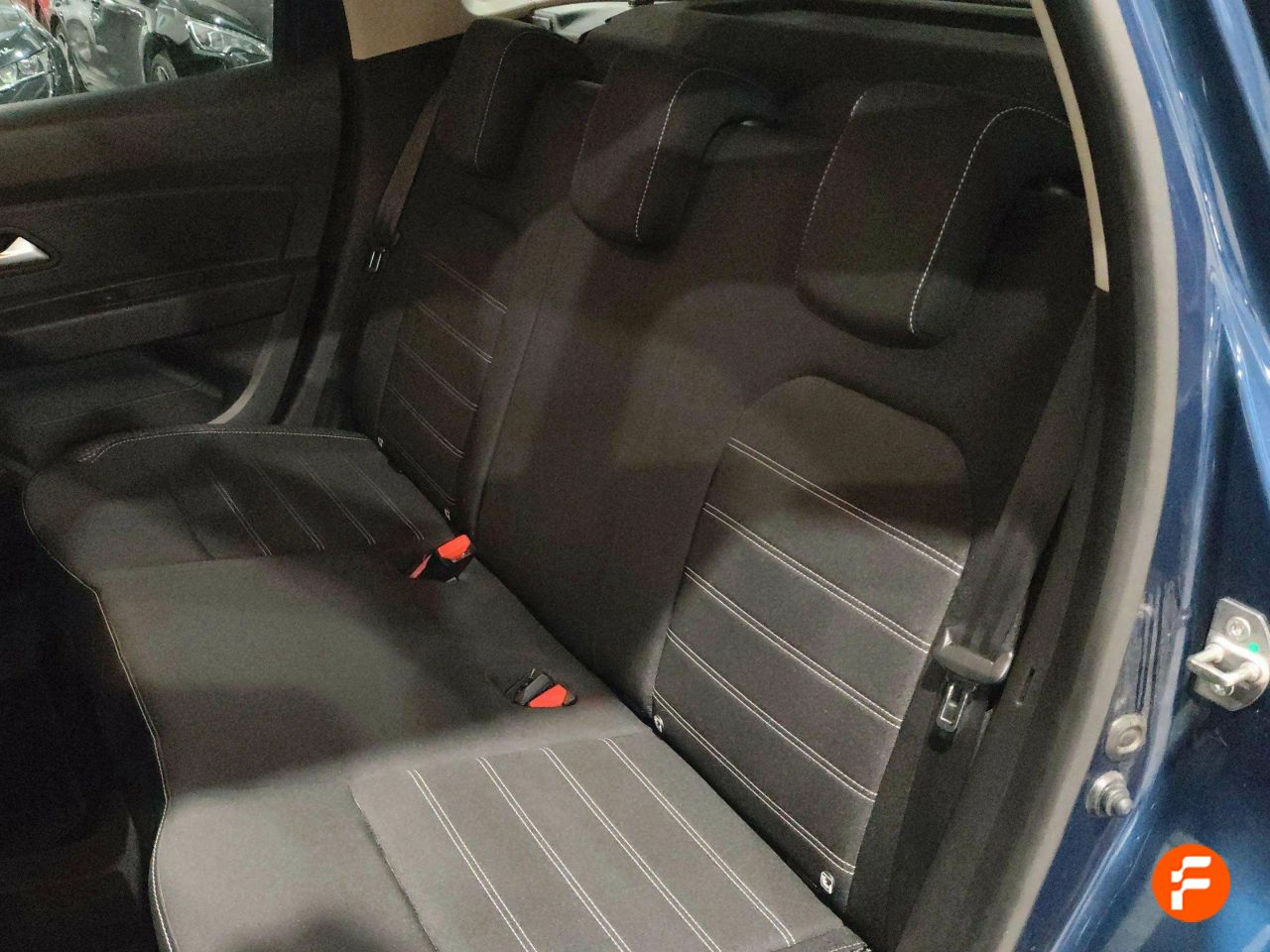 Foto Dacia Duster 23