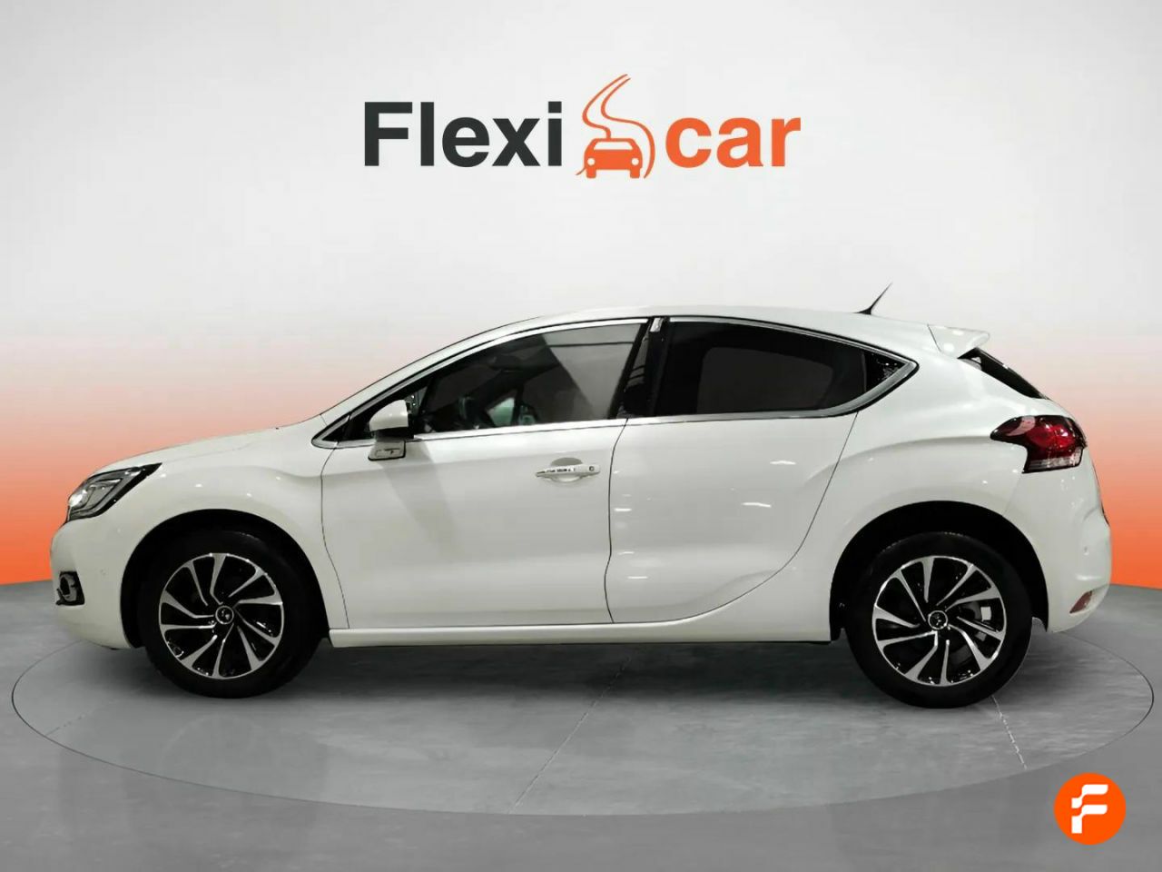 Foto DS Automobiles DS 4 3