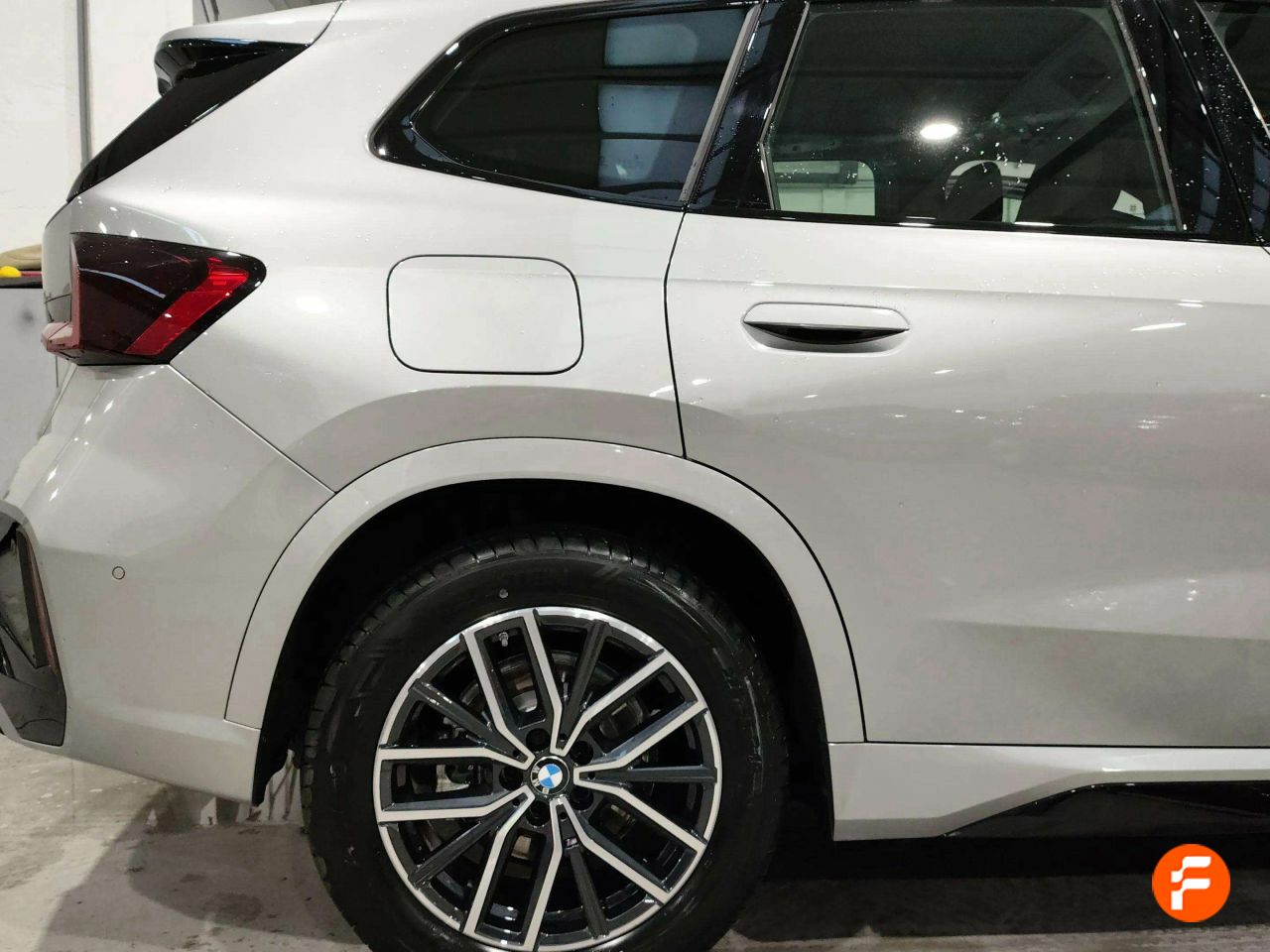 Foto BMW X1 9