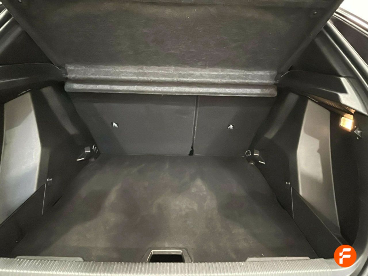 Foto Peugeot 2008 21
