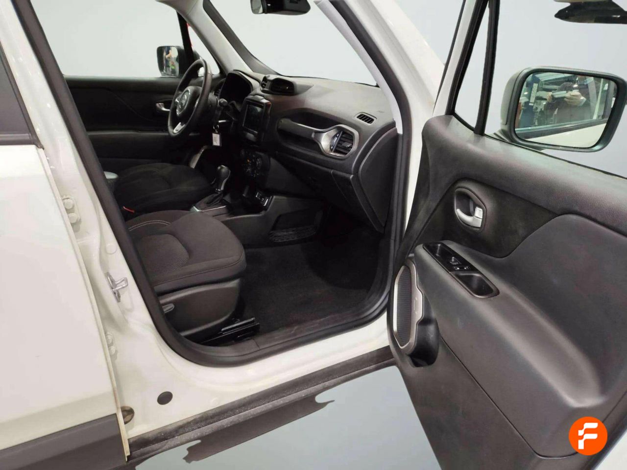 Foto Jeep Renegade 10