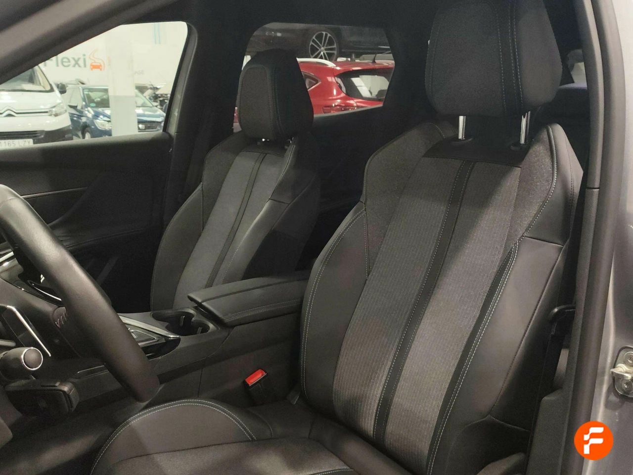 Foto Peugeot 3008 13
