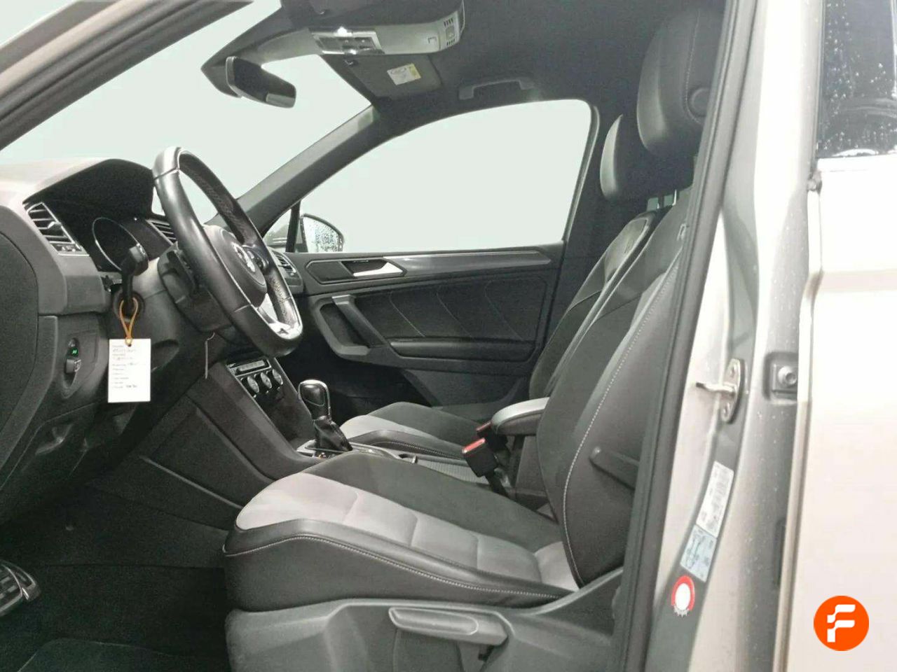 Foto Volkswagen Tiguan 9