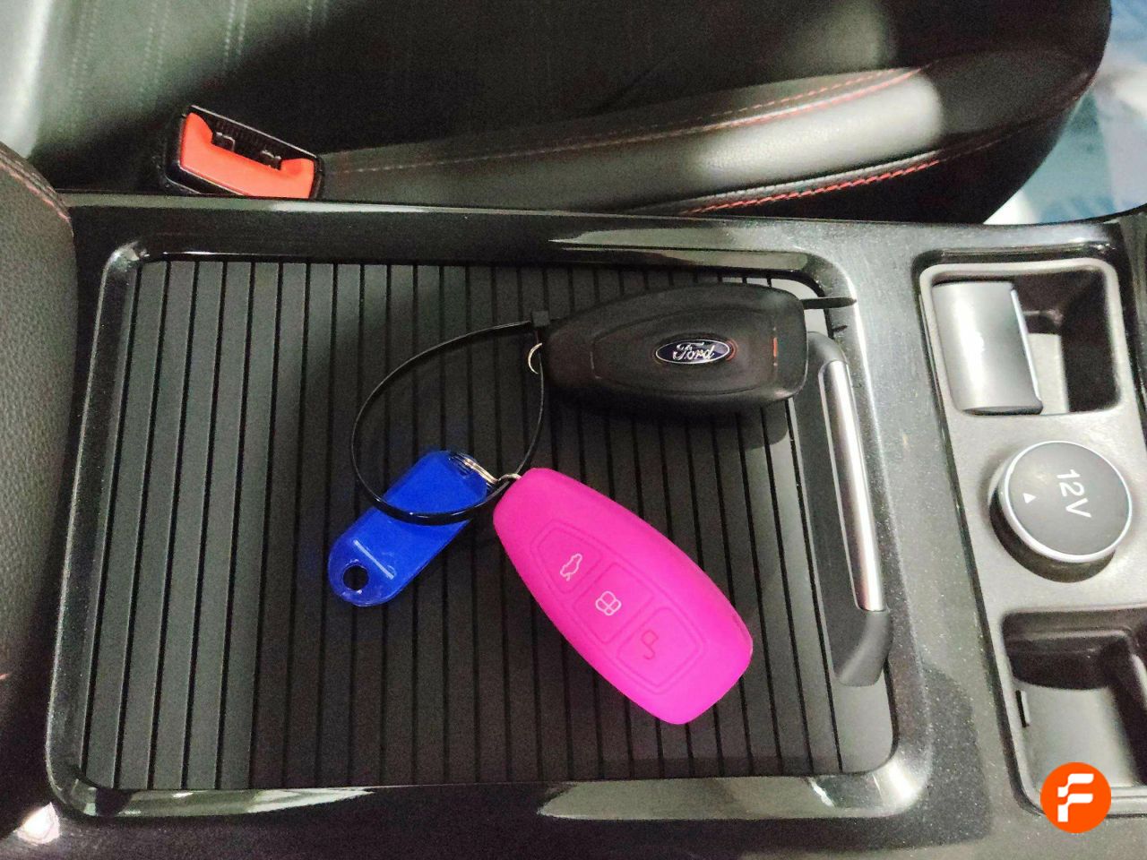 Foto Ford Kuga 17