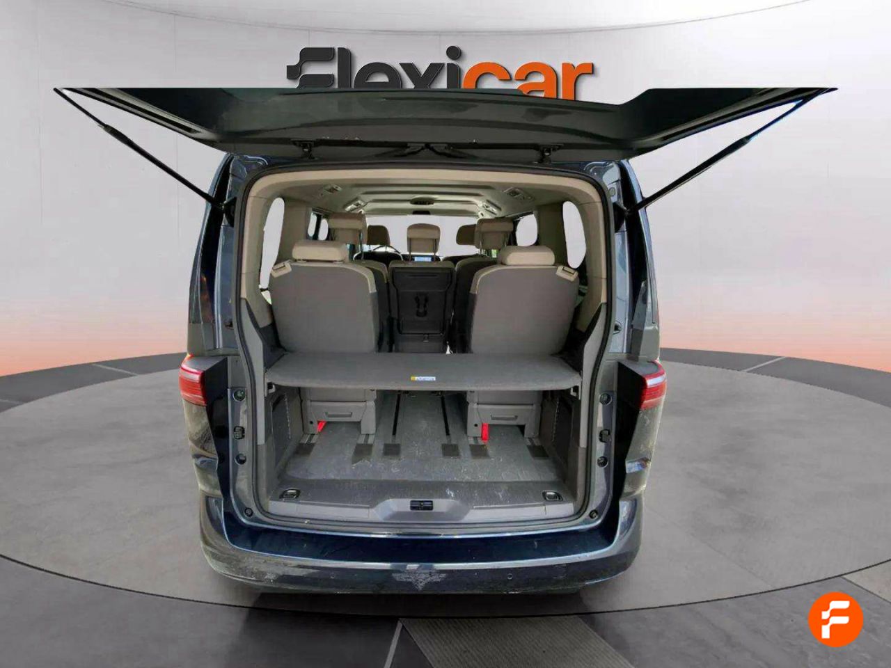 Foto Volkswagen Multivan 7