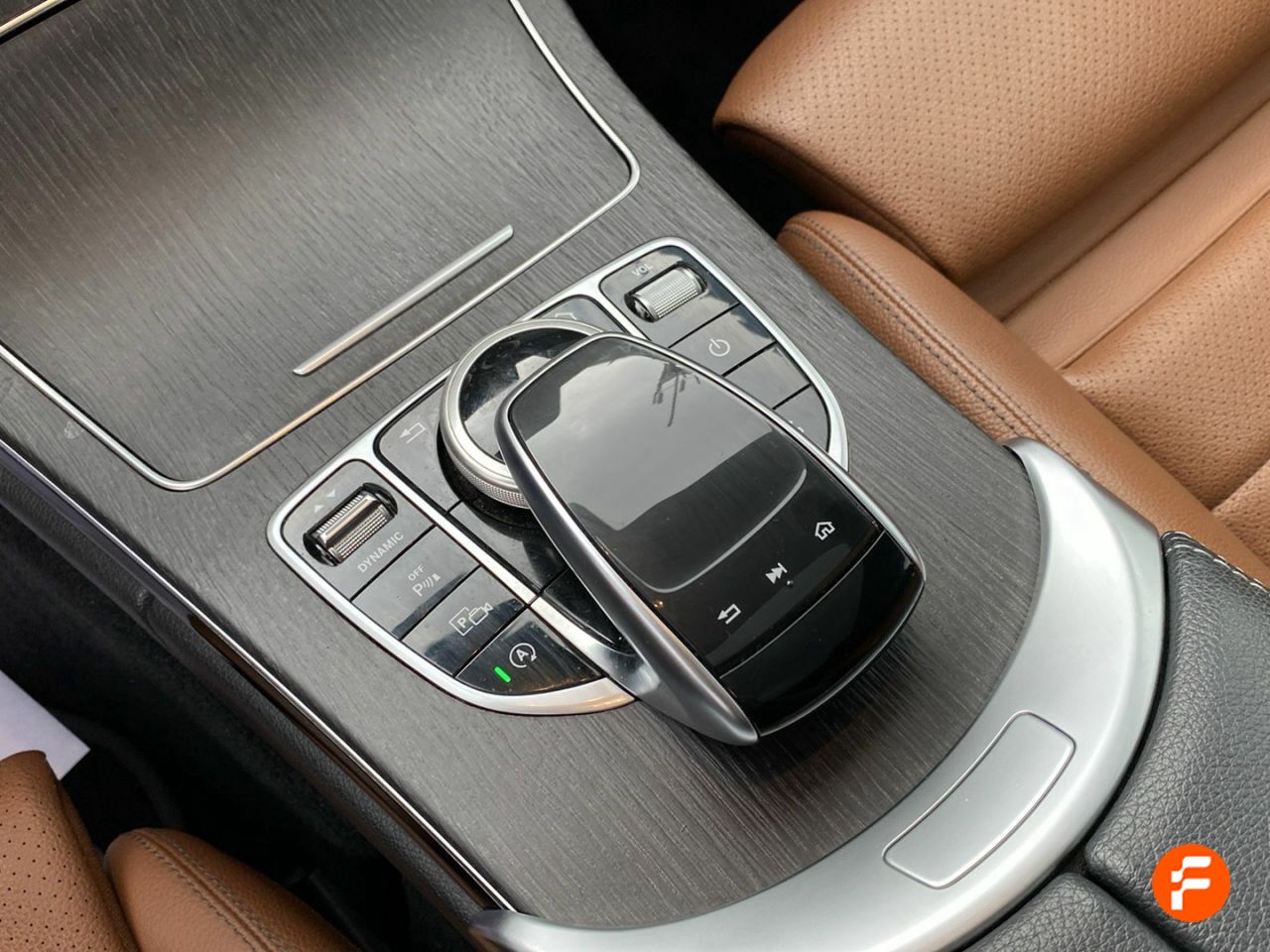 Foto Mercedes-Benz Clase C 14