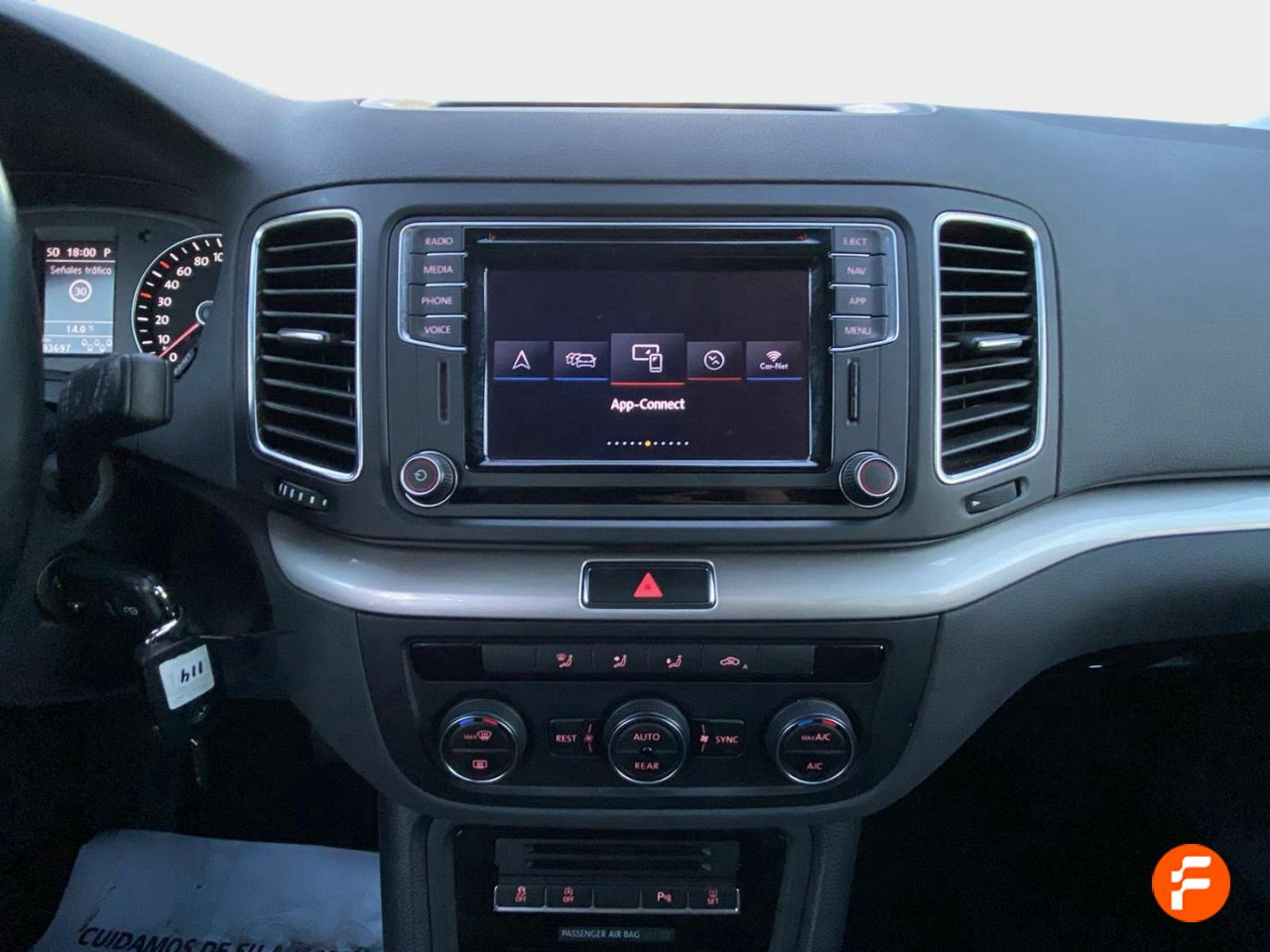 Foto Volkswagen Sharan 11