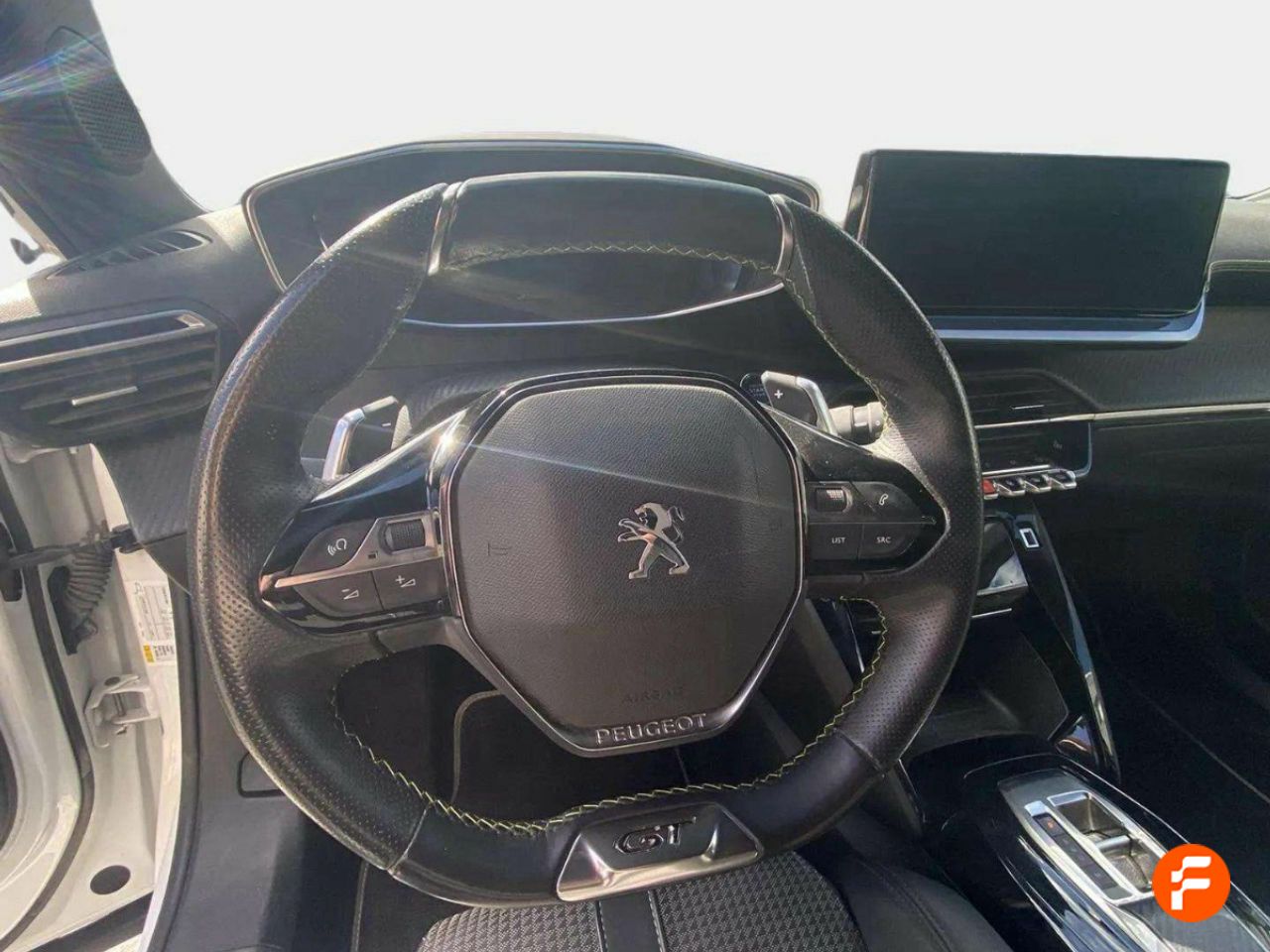Foto Peugeot 2008 13